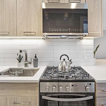 Sophisticated Studio Apartment With Modern Kitchen - Oakdale Od2 Rep Σικάγο Εξωτερικό φωτογραφία