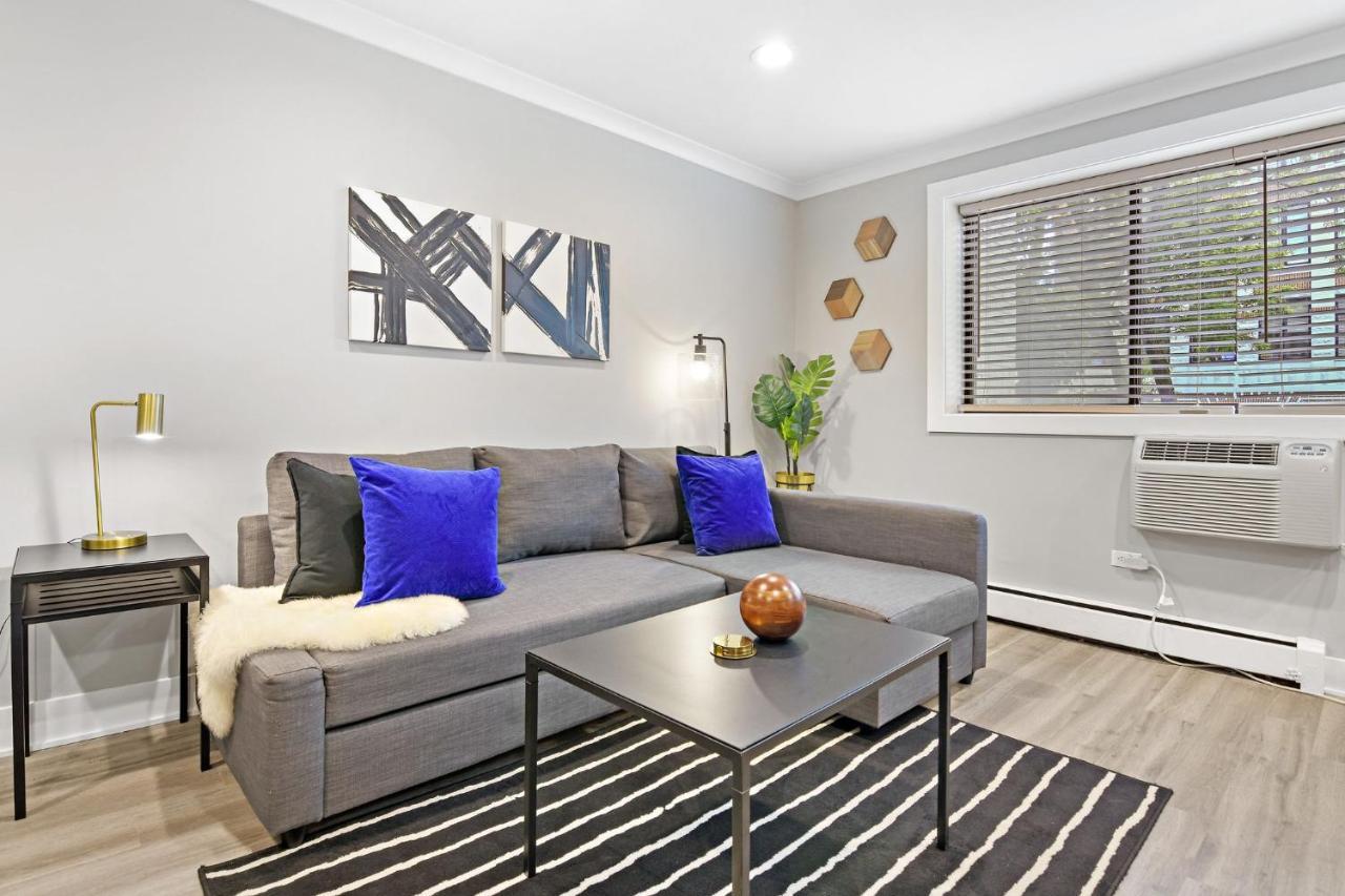 Sophisticated Studio Apartment With Modern Kitchen - Oakdale Od2 Rep Σικάγο Εξωτερικό φωτογραφία