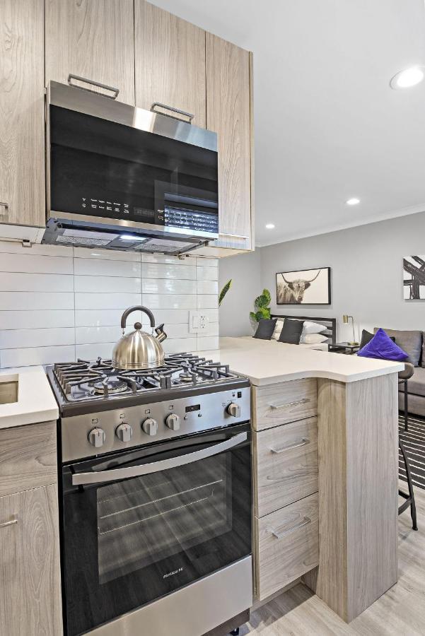 Sophisticated Studio Apartment With Modern Kitchen - Oakdale Od2 Rep Σικάγο Εξωτερικό φωτογραφία
